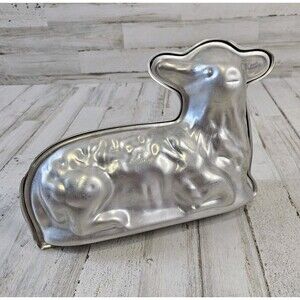 Vintage Aluminum Metal Lamb Sheep Cake Pan Mold Easter Spring Kitchen Baking
